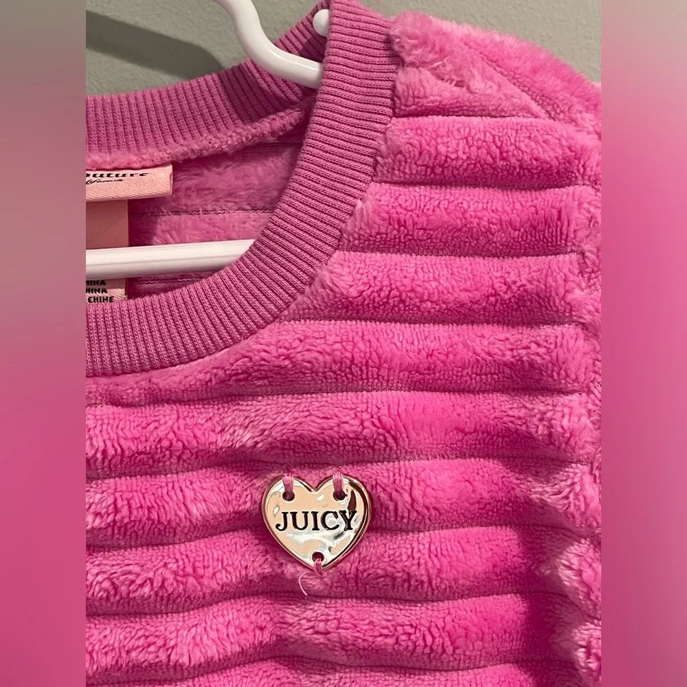 JUICY COUTURE Soft Puffy Stripe Pattern‎ Sweatshirt-Size 4T